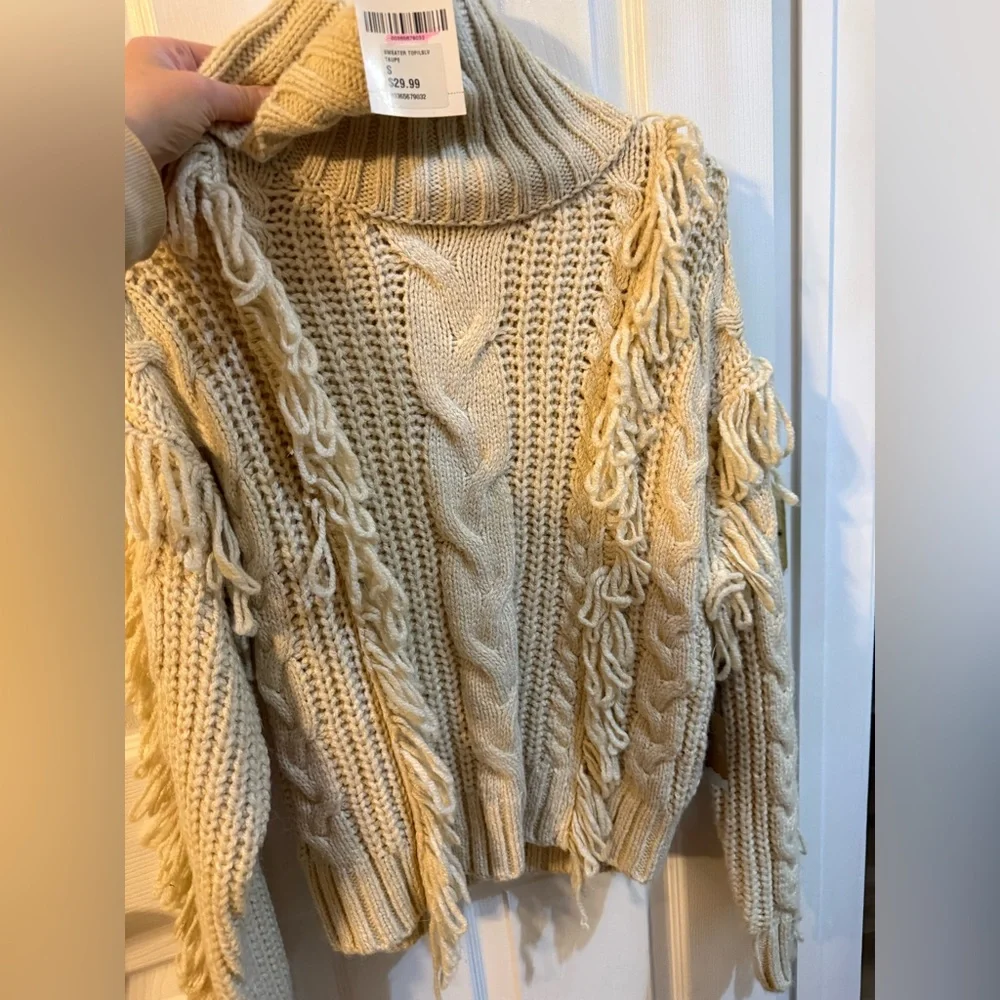 Cozy Cream Cable Knit Fringe Sweater - Picture 5 of 5
